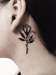 女孩黑白简单个性线条纹身图案