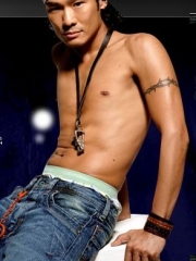 杜德伟手臂性感图腾纹身图案