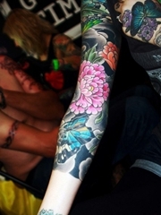 彩色的植物藤花朵纹身动物满臂花臂纹身图案大全