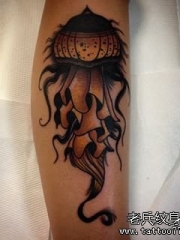 小腿school水母纹身图案