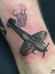 脚踝飞机欧美纹身图案