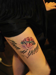 欧美花体英文钻石大腿纹身图案