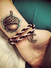 女生简约线条纹身点刺技巧图案