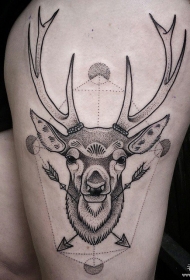大腿欧美线条点刺麋鹿纹身图案