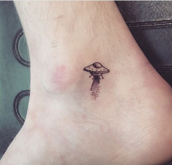 一组黑白灰风格纹身点刺纹身简约线条纹身图案