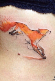 侧腰泼墨狐狸纹身图案