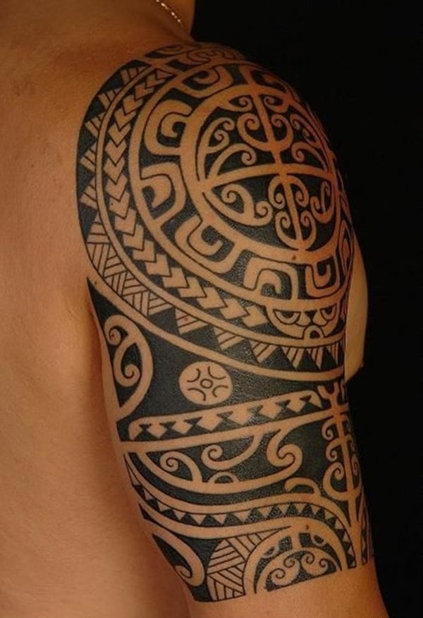 酷酷的纹身黑白灰风格点刺纹身图案