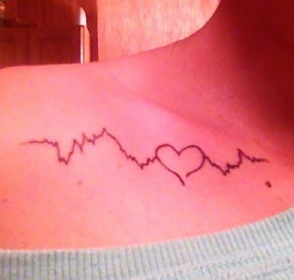 男女肩部个性纹身多款简洁纹身图案