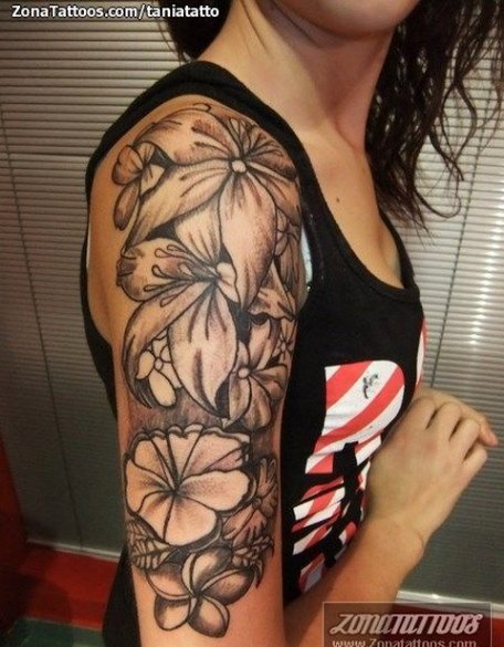 女生手臂上纹身点刺技巧植物纹身素材花朵纹身图案