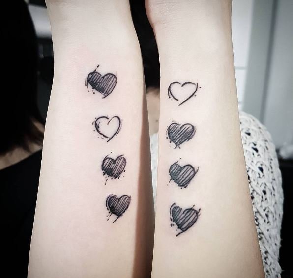 象征女生友谊的线条纹身简洁姐妹纹身小图案