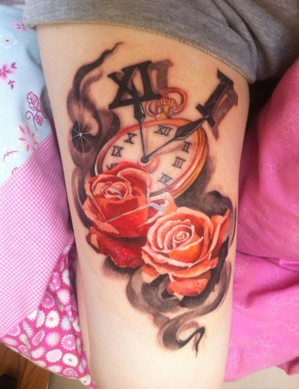 一组多元化纹身圆形古董怀表纹身图案