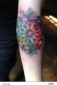 小臂梵花线条彩色泼墨纹身图案