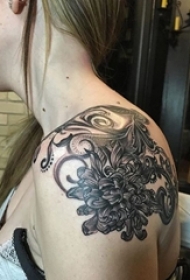 一组男女都喜爱的点刺纹身超个性纹身图案