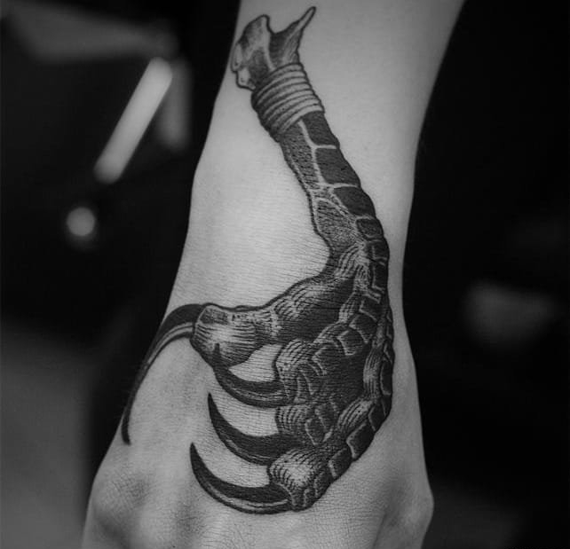 一组黑白灰风格点刺纹身邪恶力量纹身图案,点刺