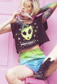 女孩子超酷的花臂彩色纹身图案