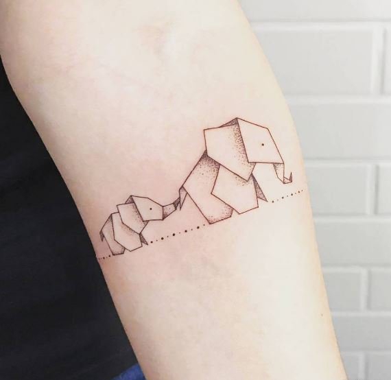 黑白灰风格几何元素纹身小动物纹身图案