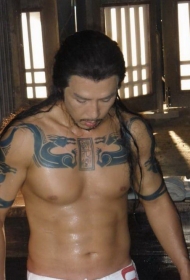 甄子丹锦衣卫中的纹身图案