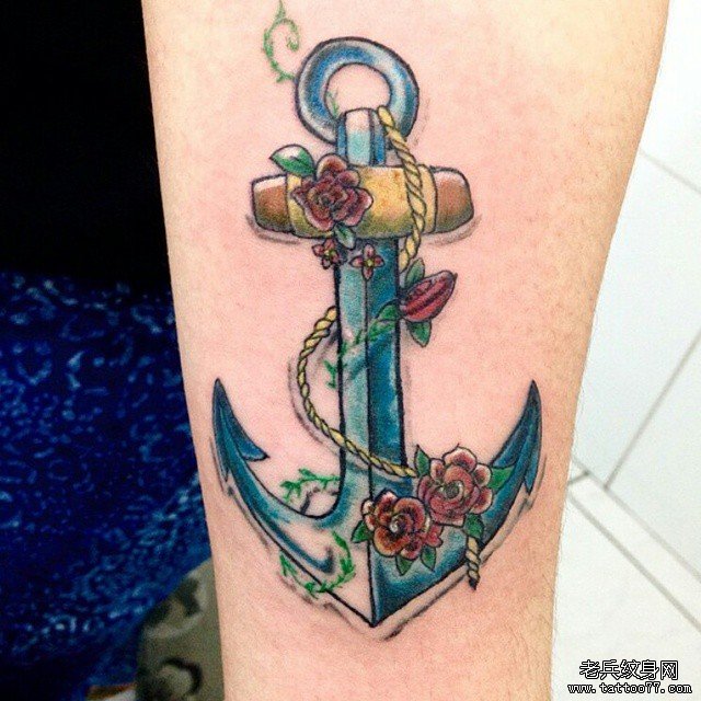 小臂彩色欧美小清新船锚纹身图案