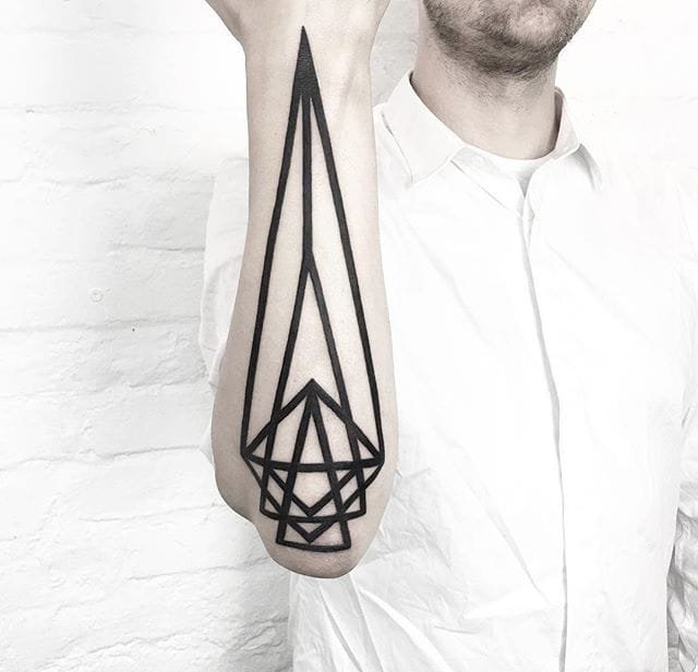 10款简洁几何元素纹身个性线条纹身图案大全