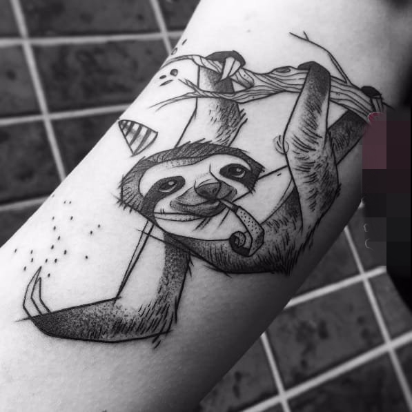 一组关于动物和人物的黑白纹身点刺技巧简约线条纹身图案