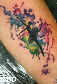 小腿泼墨欧美舞女纹身图案