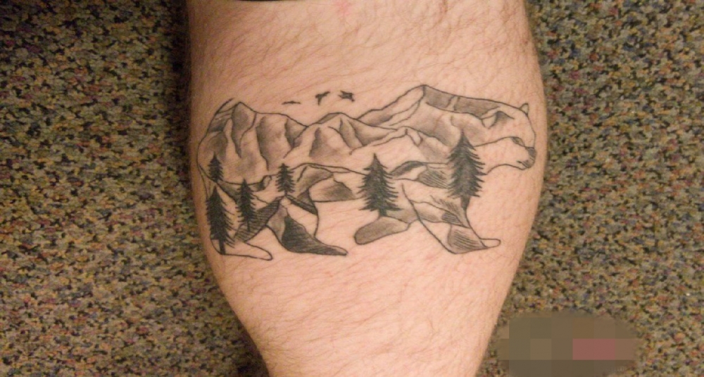 小腿上黑白灰风格几何元素点刺技巧山水风景图和动物纹身图片