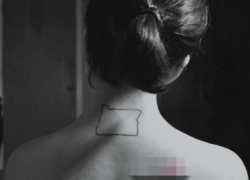 一组黑白灰风格简单个性线条几何小清新纹身图案