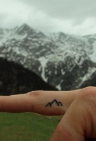 一组黑白灰风格简单个性线条几何小清新纹身图案