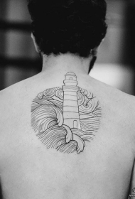 背部黑色线条灯塔海浪纹身图案