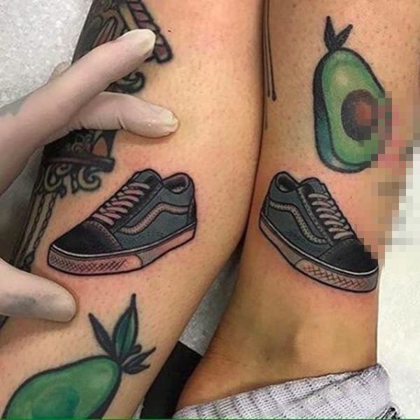 超写实vans经典板鞋纹身图案