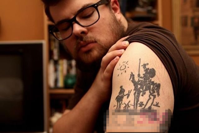 抽象线条毕加索个性纹身图案