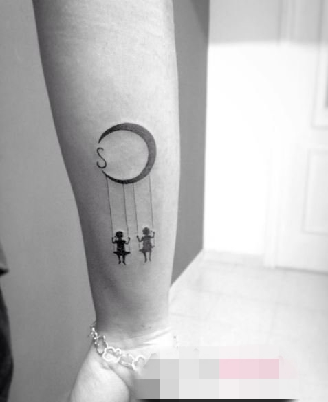 夏季女生文艺小清新简约纹身图案