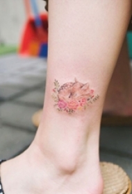 可爱小巧的彩绘技巧抽象线条小动物纹身图案