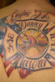 背部个性彩绘美国消防战士纪念纹身图案