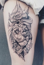 大腿雕刻风格黑色线条帆船狮子头纹身图案