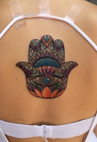 背部old school五彩的法蒂玛之手纹身图案