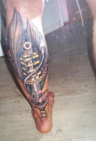 小腿机械减震器与肌肉纹身图案
