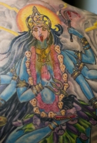 满背彩色愤怒的印度女神卡莉纹身