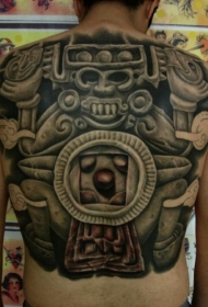 满背古代的雕像黑灰纹身图案