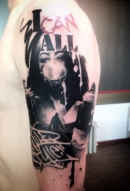 PS图象处理软件风格的彩色暴徒的女人纹身