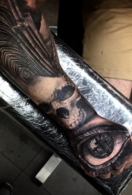 手臂大面积教堂骷髅眼睛纹身图案