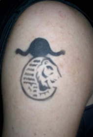 埃及式狮子符号纹身图案