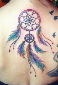 美丽的彩色捕梦网new school背部纹身图案