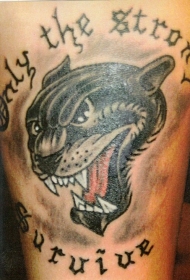 腿部黑灰黑豹头纹身图案