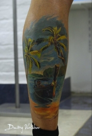 小腿美丽的彩色大海与船纹身图案