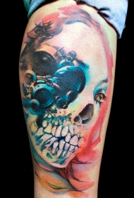 腿部彩色女人骷髅头纹身图案