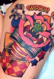 大腿彩色有趣的恐怖卡通玩具和字母纹身图案