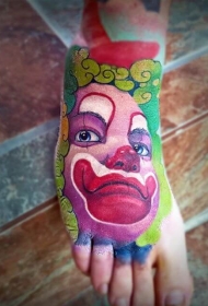 脚背彩色绿发小丑脸卡通纹身图案
