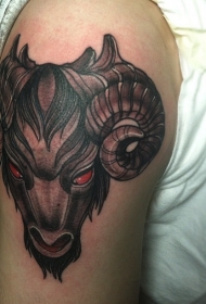 大臂old school恶魔的山羊头卡通纹身图案