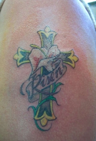 白色马蹄莲和十字架纹身图案